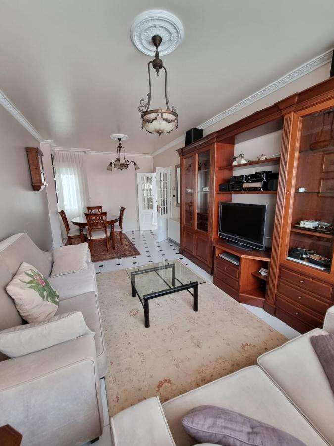 Piso De 3 Habitaciones A 3 Minutos De La Playa. Ribeira Dış mekan fotoğraf